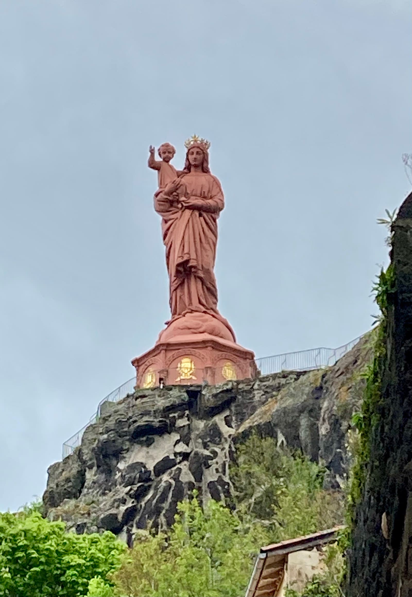Statue de Notre-Dame de France